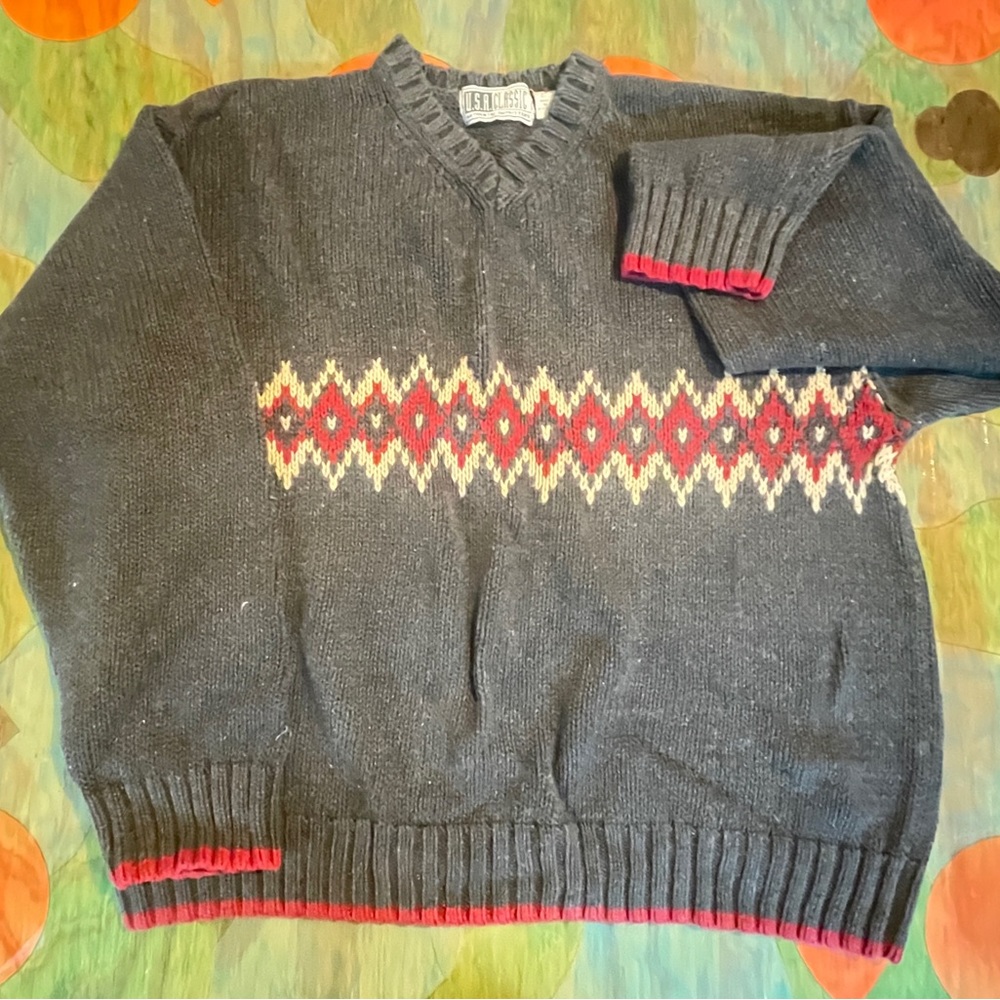 Vintage USA Classic Authentic Outfitters Knit Sweater Mens Size XL Gray Red.